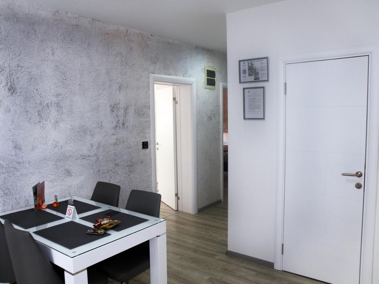 Kristal Apartmani Arandjelovac Esterno foto
