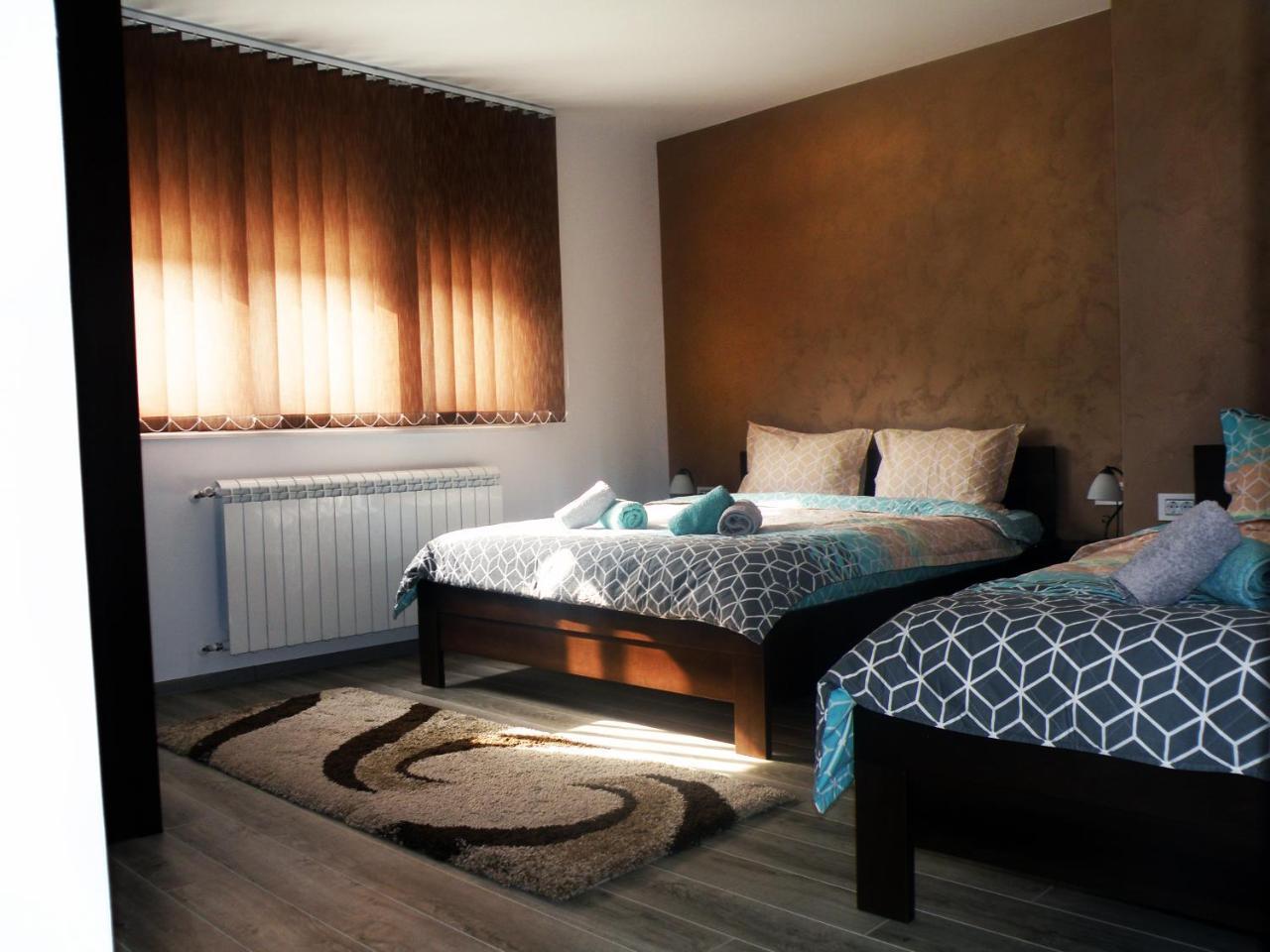 Kristal Apartmani Arandjelovac Esterno foto