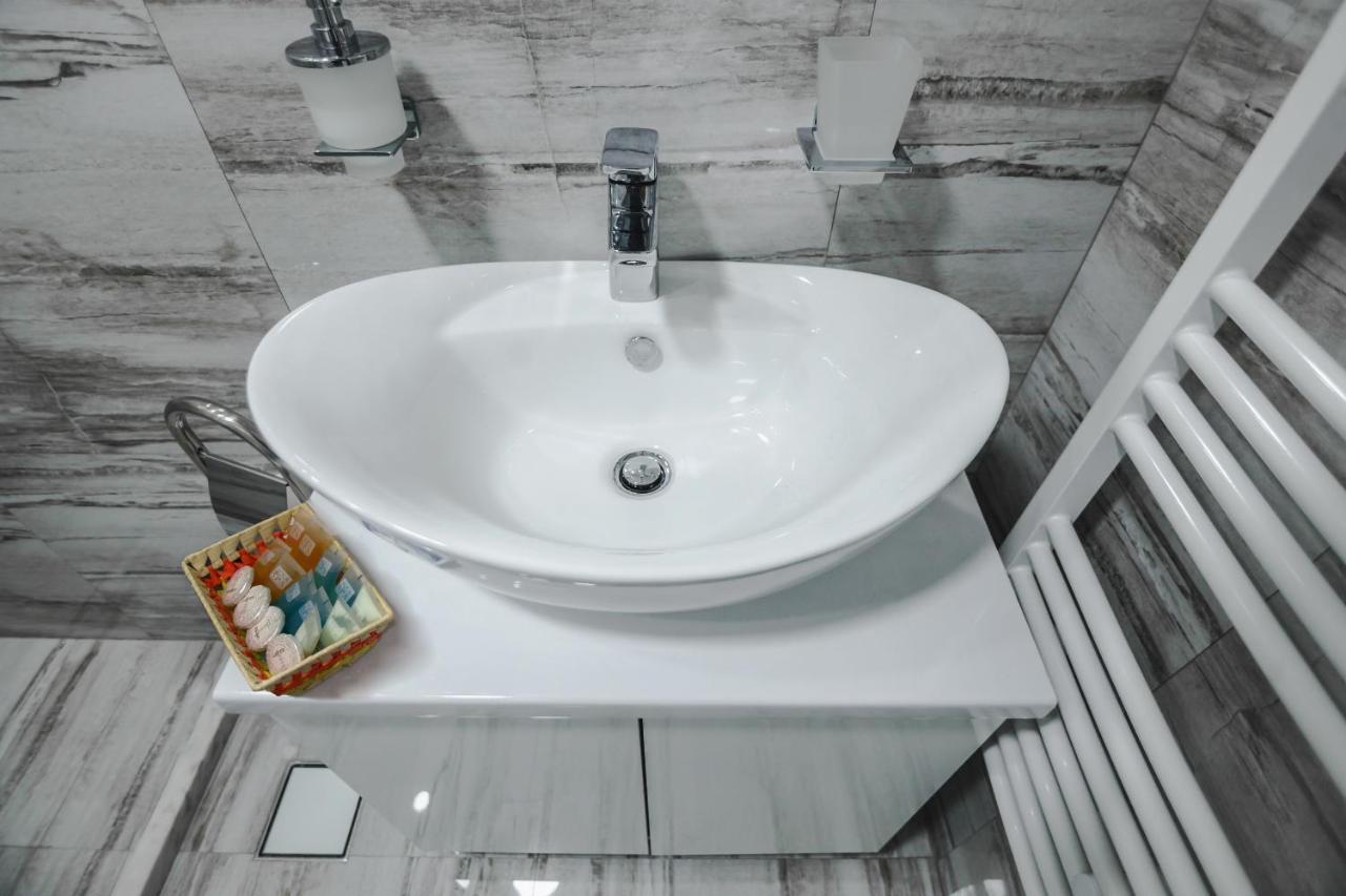 Kristal Apartmani Arandjelovac Esterno foto